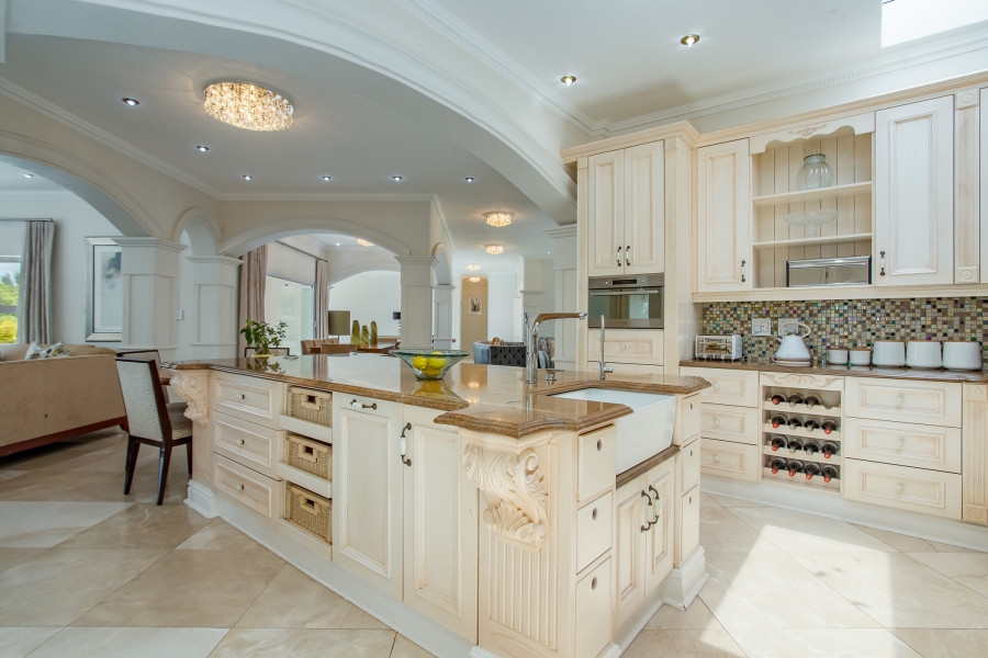 5 Bedroom Property for Sale in Val De Vie Estate Western Cape